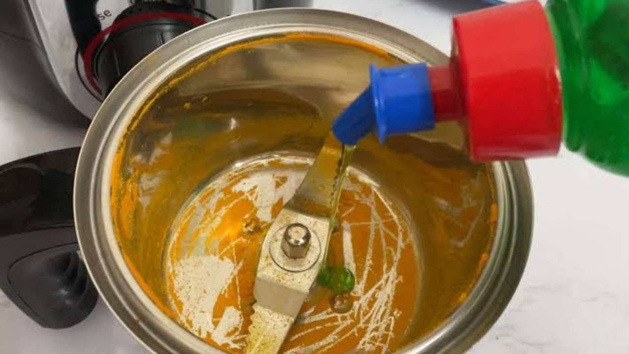 Cooking Tips: মিক্সার গ্রাইন্ডার পরিষ্কার করার সহজ পাঁচটি টিপস জেনে নিন