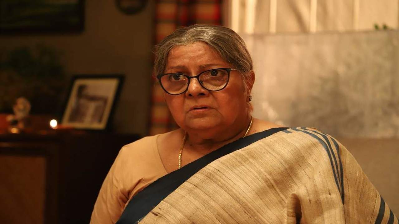 Lily Chakraborty: অভিনয় নিয়ে ঈর্ষা! সুচিত্রা সেনের 'হাবভাব' নিয়ে বিষ্ফোরক লিলি চক্রবর্তী